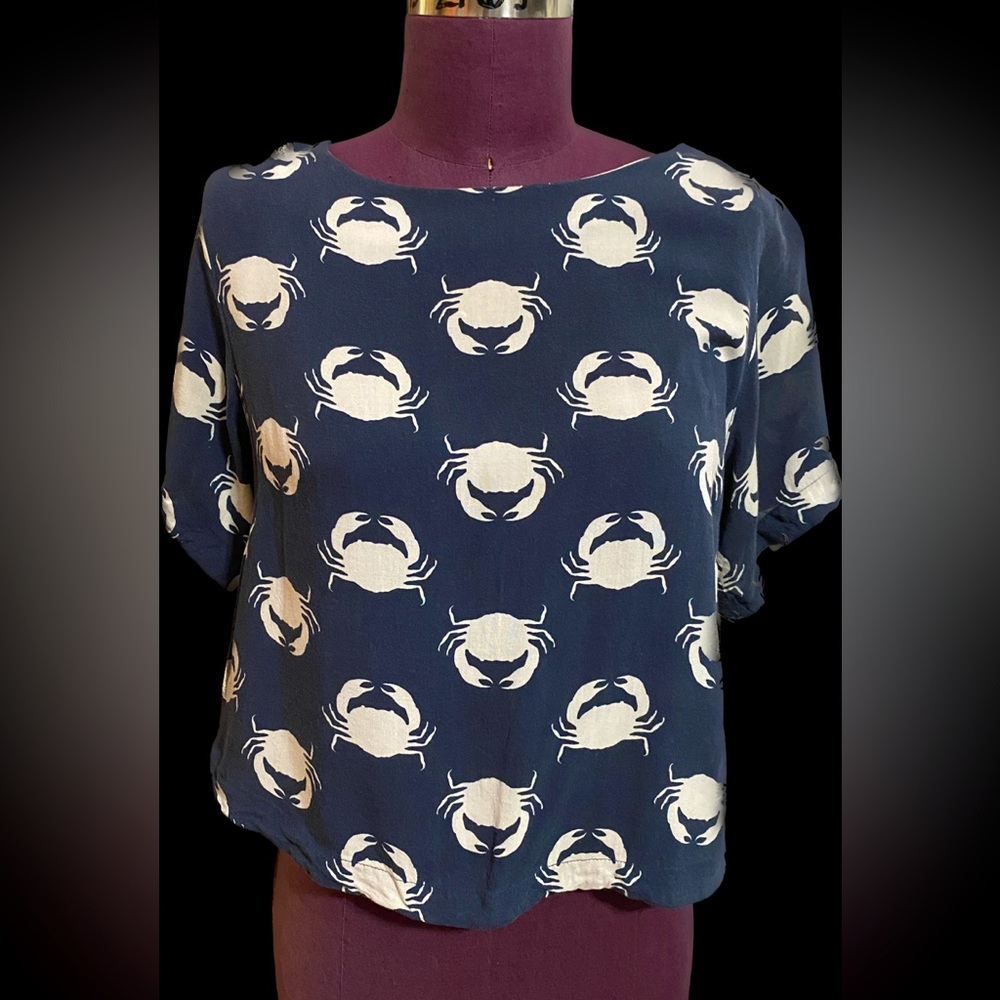 🦀 Crabby Crop Top